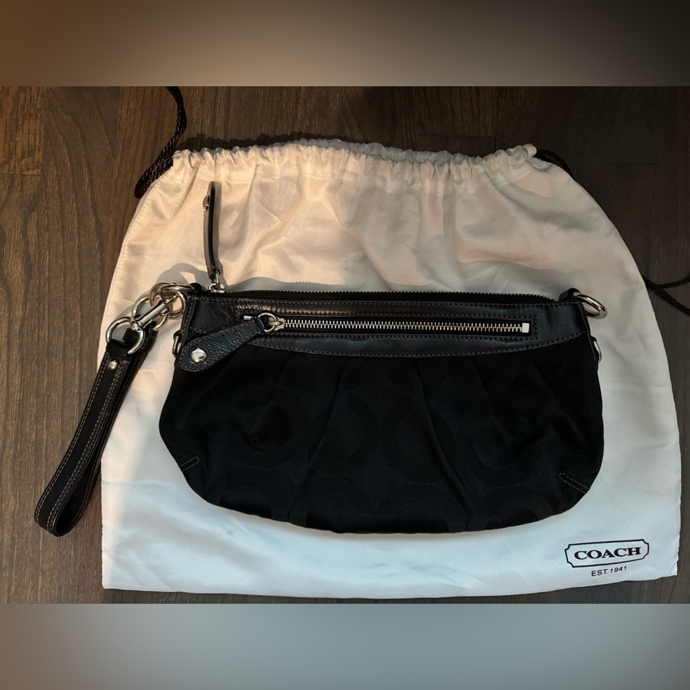 Authentic Coach Wristlet